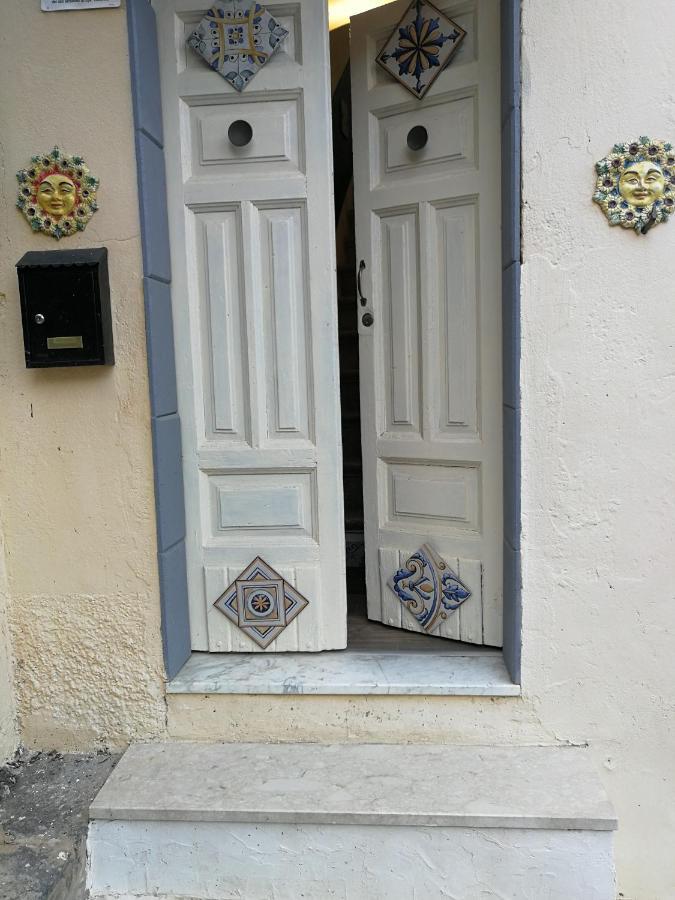 Casa Vacanze Il Girasole Caltagirone Dış mekan fotoğraf